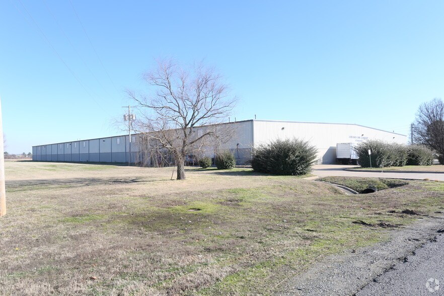 More Photos Of 6700 Sloane Dr, Little Rock Distribution For Sale