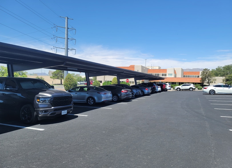 More Photos Of 7500 Viscount Blvd, El Paso Medical For Sale