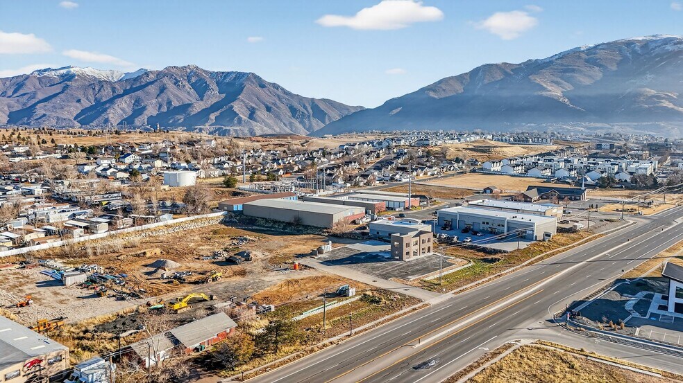 More Photos Of 1101 Cambridge Cir, Layton Warehouse For Sale