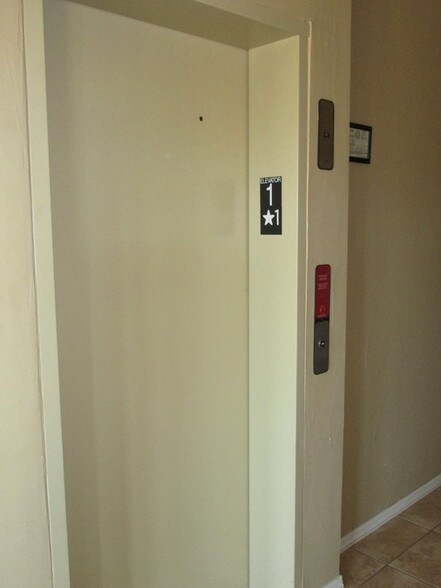 More Photos Of 3605 Yucca Dr, Flower Mound Medical For Sale