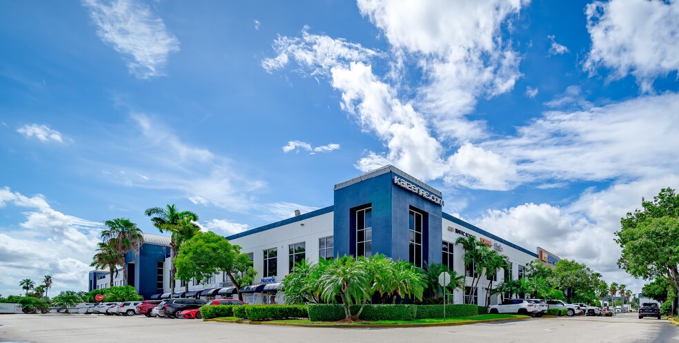 More Photos Of 7500 NW 25th St, Miami Warehouse For Sale