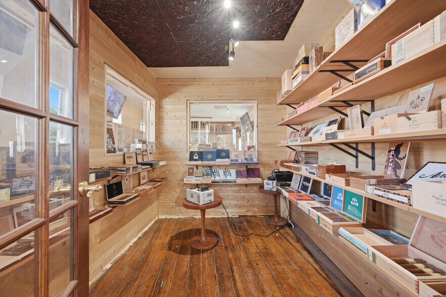More Photos Of 21 Furnace St, Danielson Storefront For Sale