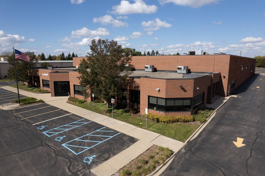 More Photos Of 1872 Enterprise Dr, Rochester Hills Warehouse For Sale