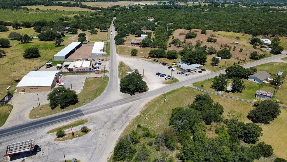 More Photos Of 5080-5090 Tin Top Rd, Weatherford Restaurant For Sale