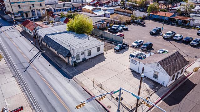 More Photos Of 1502 Lincoln St, Laredo General Retail For Sale