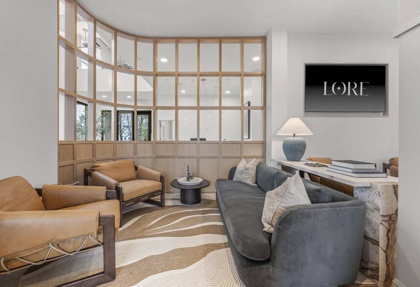 More Photos Of 266 Canal St, Salem Apartments For Lease