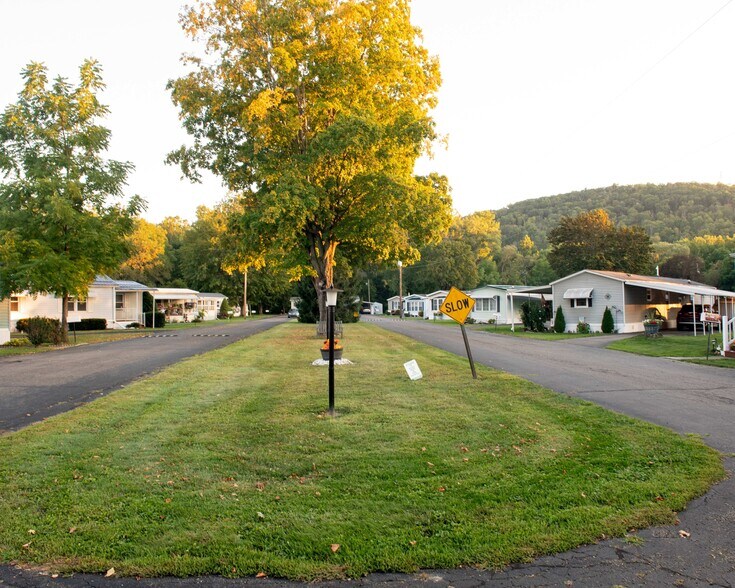 More Photos Of 34 Breesport Rd, Horseheads Manufactured Housing Mobile Home Park For Sale