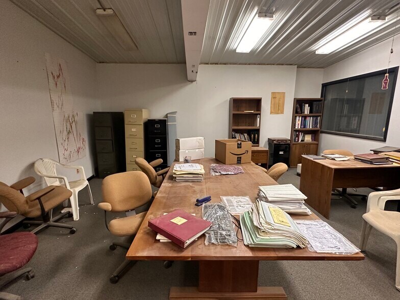 More Photos Of 3945 S Blue Star Dr, Traverse City Service For Sale