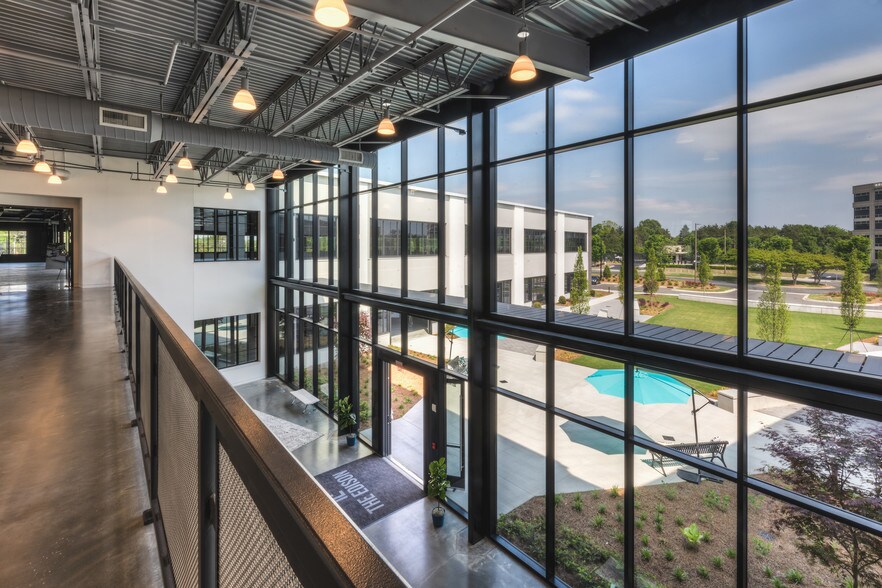 More Photos Of 7910 Microsoft Way, Charlotte Office For Sale