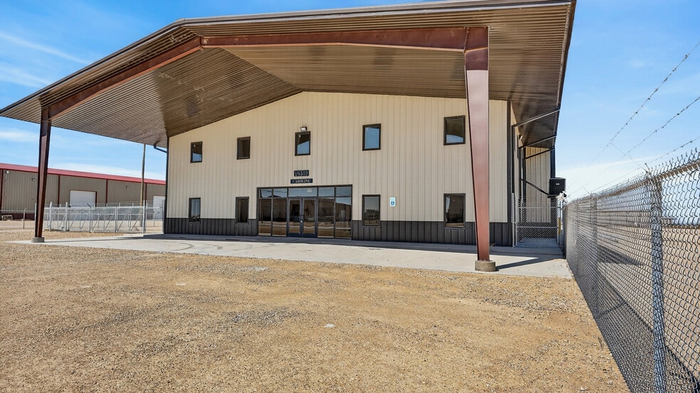 More Photos Of 16510 W Basin St, Odessa Warehouse For Sale