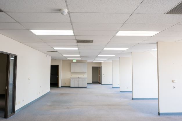 More Photos Of 2424 Arden Way, Sacramento Medical For Sale