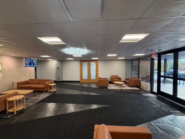 More Photos Of 420 Columbus Ave, Valhalla Office For Lease
