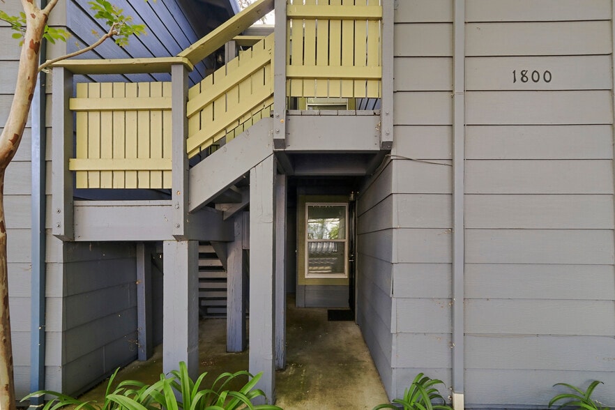 More Photos Of 1800 U St, Sacramento Apartments For Sale