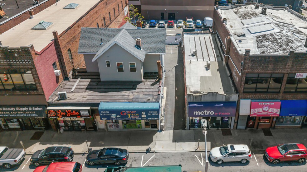 More Photos Of 285 Monroe St, Passaic General Retail For Sale