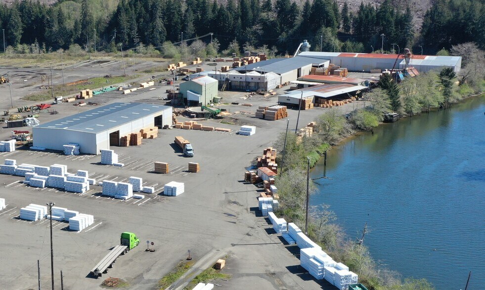 More Photos Of 98 US 101 Hwy, Hoquiam Manufacturing For Sale