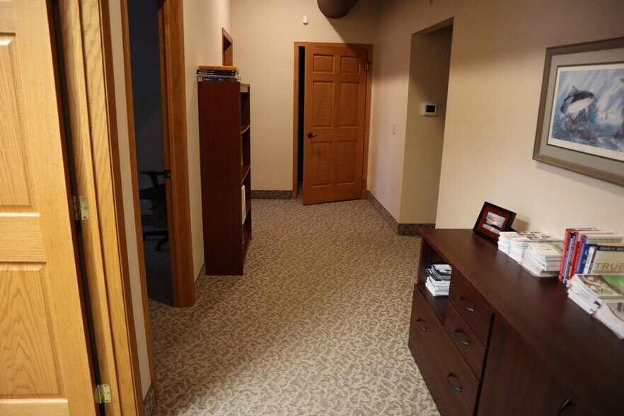 More Photos Of 1521 Northway Dr, Saint Cloud Medical For Lease