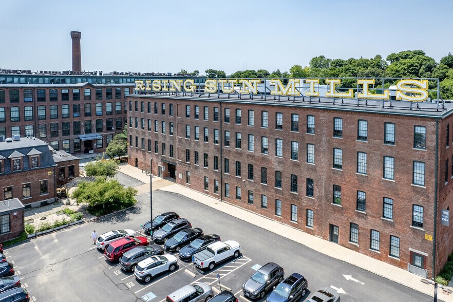 More Photos Of 166 Valley St, Providence Apartments For Sale