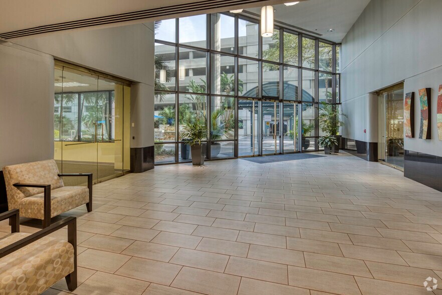 More Photos Of 4350 W Cypress St, Tampa Unknown For Lease