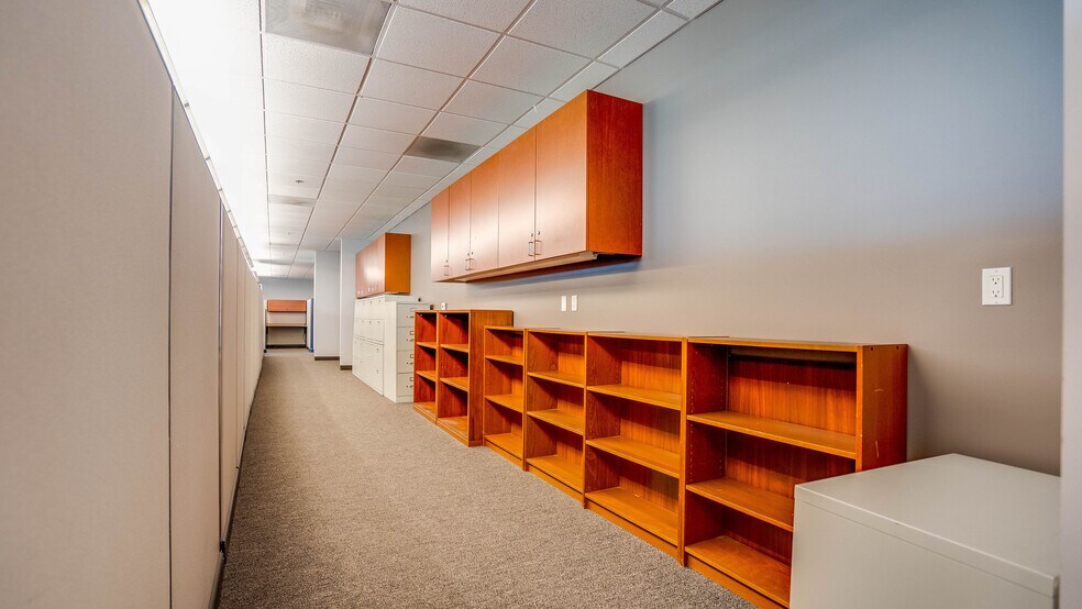 More Photos Of 6 Orchard Rd, Lake Forest Office For Sale