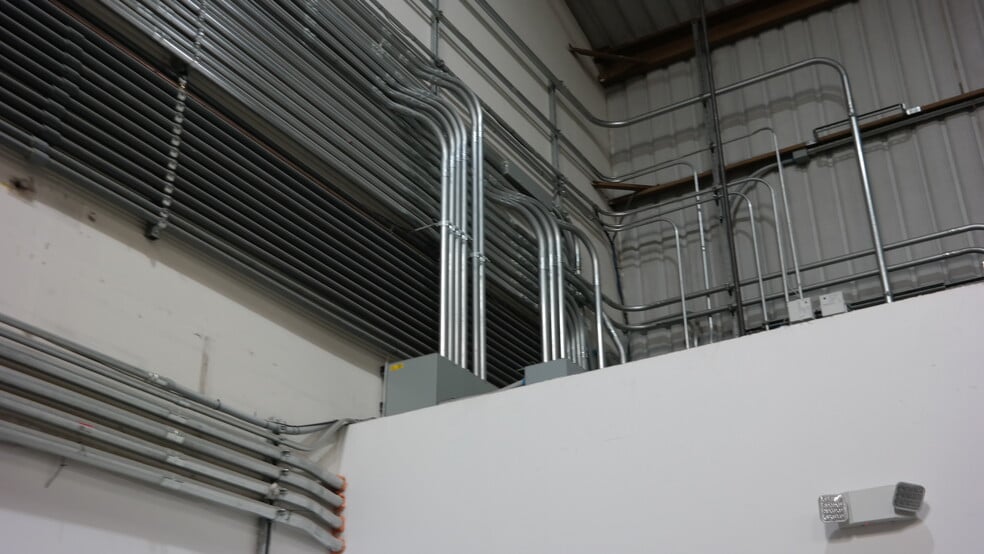 More Photos Of 1155 Harkins Rd, Salinas Warehouse For Lease