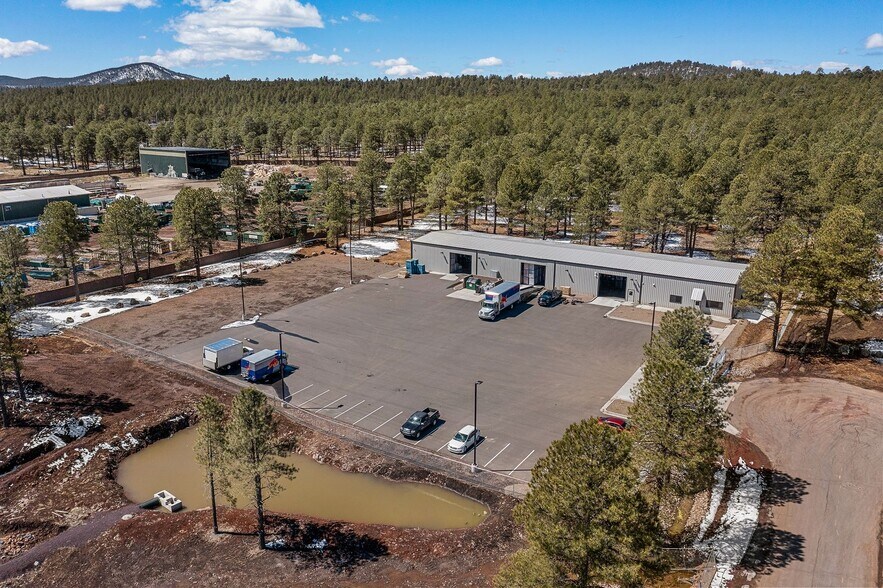Primary Photo Of 5585 Dark Sky Drive, Flagstaff Warehouse For Lease