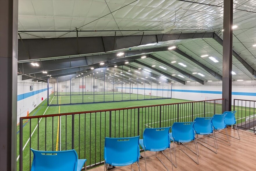 More Photos Of 3260 Mid America Dr, Council Bluffs Sports And Entertainment For Lease