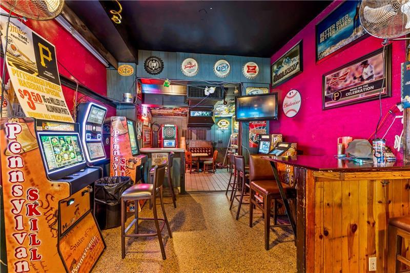 More Photos Of 227-229 S Main St, Washington Storefront Retail Residential For Sale