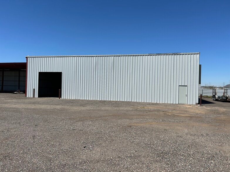 More Photos Of 24348 N 11th Ave, Phoenix Truck Terminal For Lease
