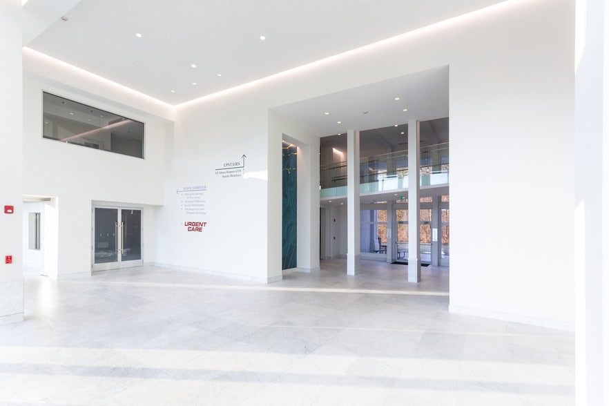 More Photos Of 376 Lafayette Ave, Sparta Medical For Lease