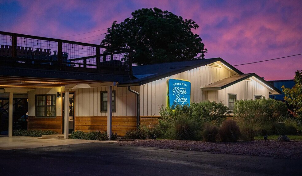 More Photos Of 14818 US-290 E, Stonewall Hotel For Sale