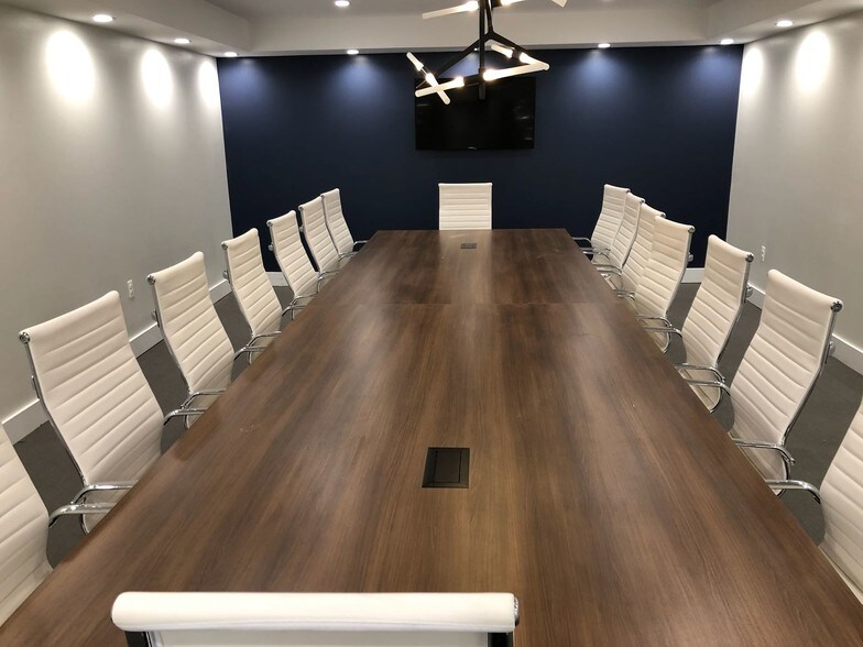 More Photos Of 140 LeGrand Ave, Northvale Manufacturing For Lease