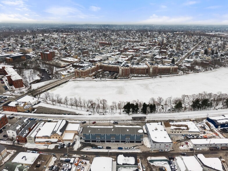 More Photos Of 42 Felton St, Waltham Warehouse For Sale