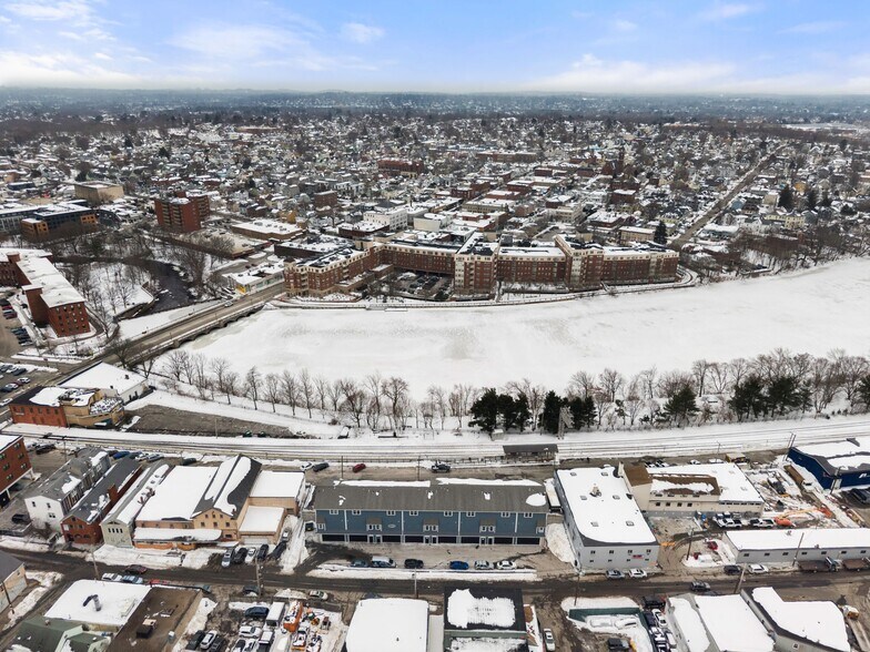 More Photos Of 42 Felton St, Waltham Warehouse For Lease