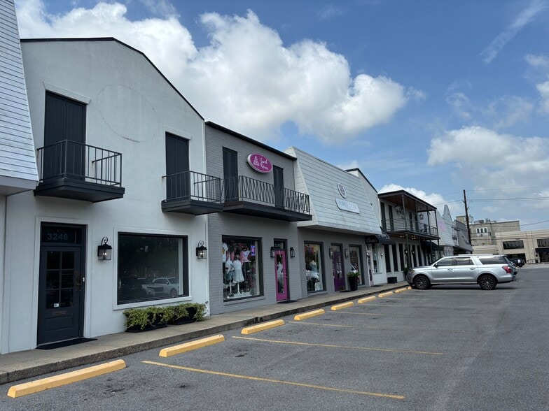 More Photos Of 3242 Severn Ave, Metairie Unknown For Lease