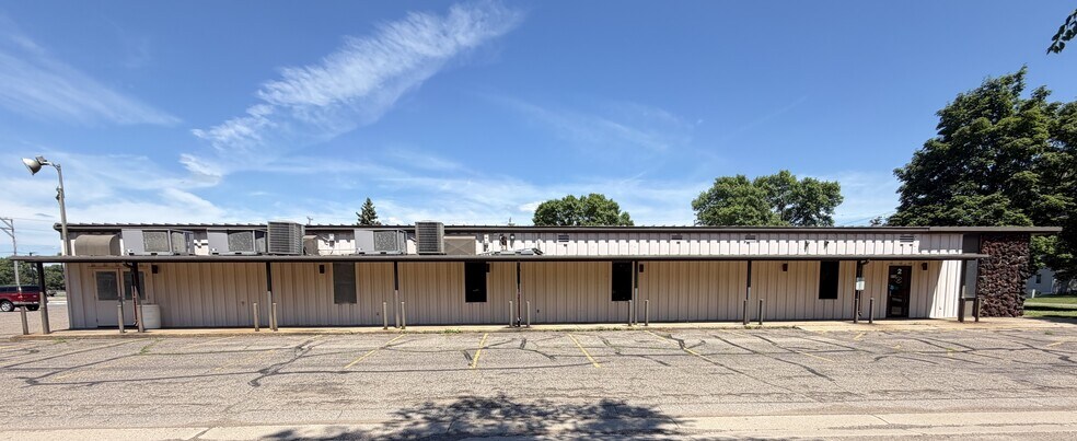 More Photos Of 245 37th Ave N, Saint Cloud Office For Sale