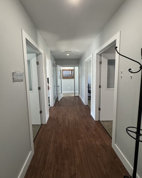 More Photos Of 34 Covil Ave, Wilmington Office For Sale