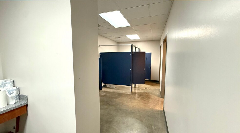 More Photos Of 6300 E Interstate 20, Midland Industrial For Sale