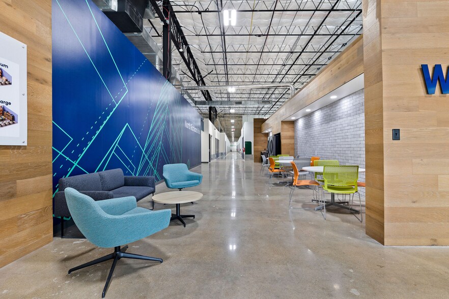 More Photos Of 7601 Boulevard 26, North Richland Hills Warehouse For Lease