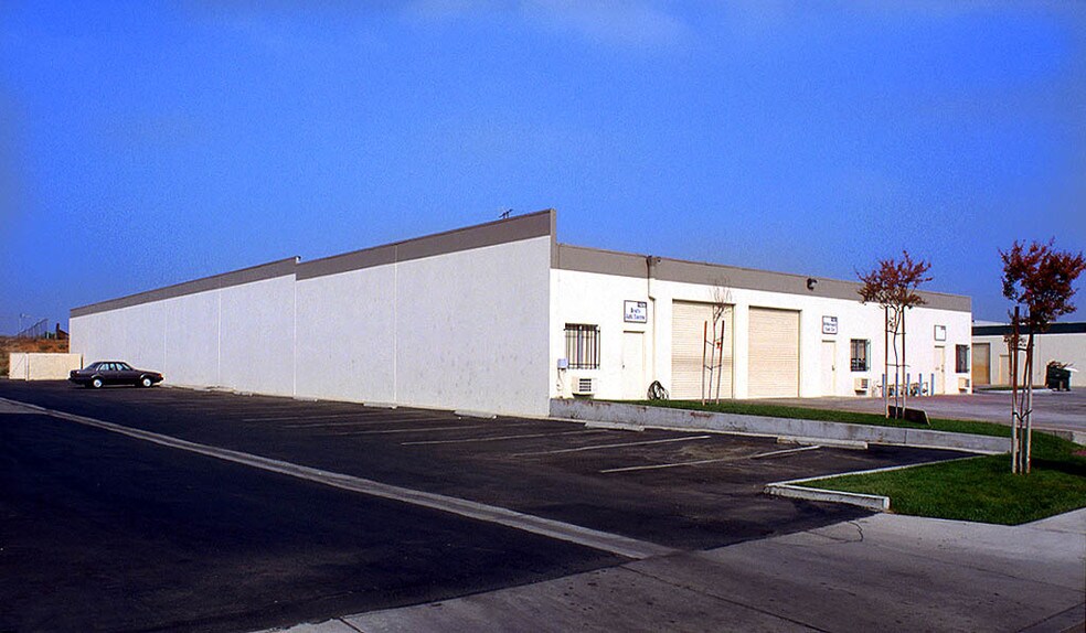 More Photos Of 1600-1614 Industrial Ave, Norco Warehouse For Lease