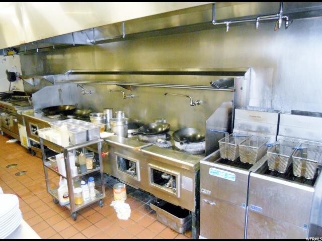 More Photos Of 298 N Main St, Richfield Restaurant For Sale
