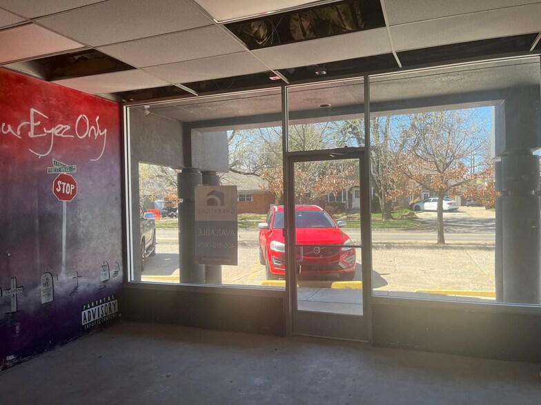 More Photos Of 749 Jenkins Ave, Norman General Retail For Lease