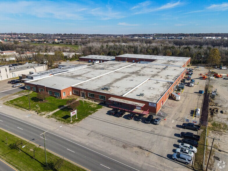 More Photos Of 1500 Commerce Rd, Richmond Manufacturing For Lease