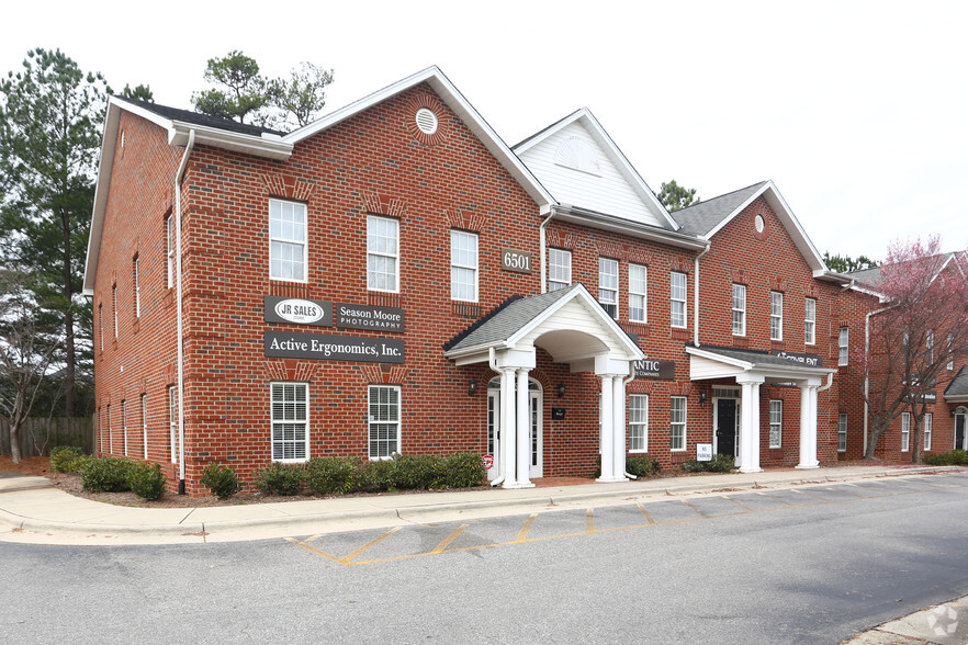 Primary Photo Of 6501 Creedmoor Rd, Raleigh Office Residential For Sale