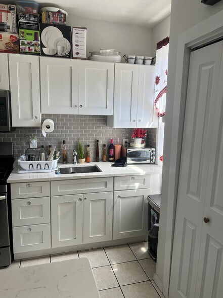 More Photos Of 55 E 21st St, Bayonne Storefront Retail Residential For Sale