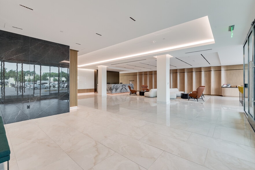 More Photos Of 3838 Oak Lawn Ave, Dallas Office For Lease