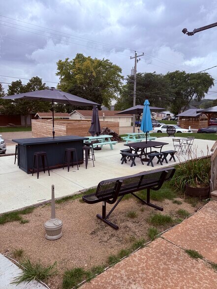 More Photos Of 15 N Main St, Deerfield General Retail For Sale