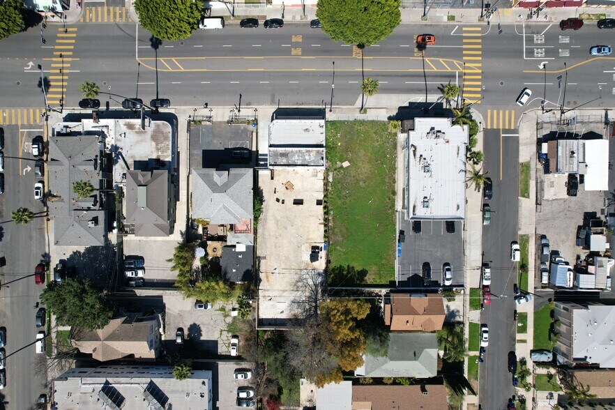 More Photos Of 5320 N Figueroa St, Los Angeles Storefront For Sale