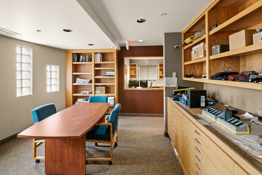 More Photos Of 75 Kallof Pl, Sedona Loft Creative Space For Lease