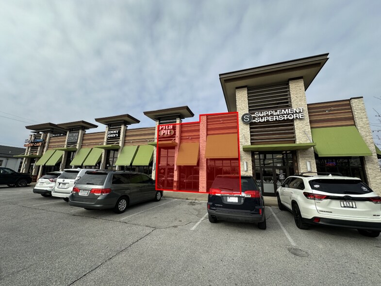 Primary Photo Of 3233 E Sunshine St, Springfield General Retail For Lease