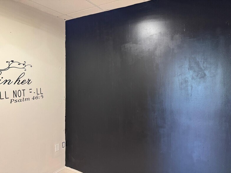 More Photos Of 2760 Boston St, Baltimore Office For Lease